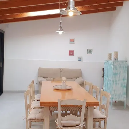 Just 150 M From The Alcudia Διαμέρισμα *
